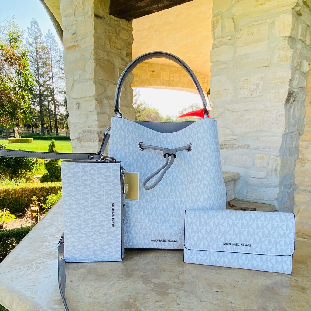Michael Kors Suri Lg Signature Bucket Bag2wallet